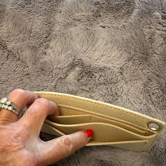 New Felt crossbody wallet or wallet on a chain  insert with 16” chain - Picture 7 of 9
